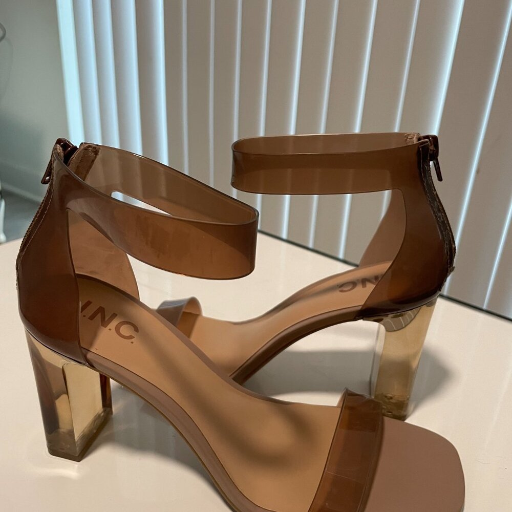 I.N.C. Taupe Vinyl Size 9.5